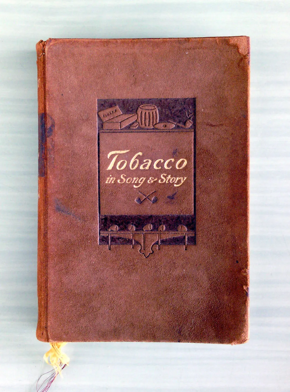 Includes a reassuring two-page chapter on “inveterate smokers who have reached very great ages.”